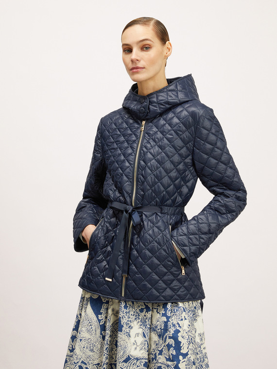 Midi down jacket with side plaiting