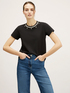 T-Shirt mit Steinchen-besticktem Ausschnitt image number 0