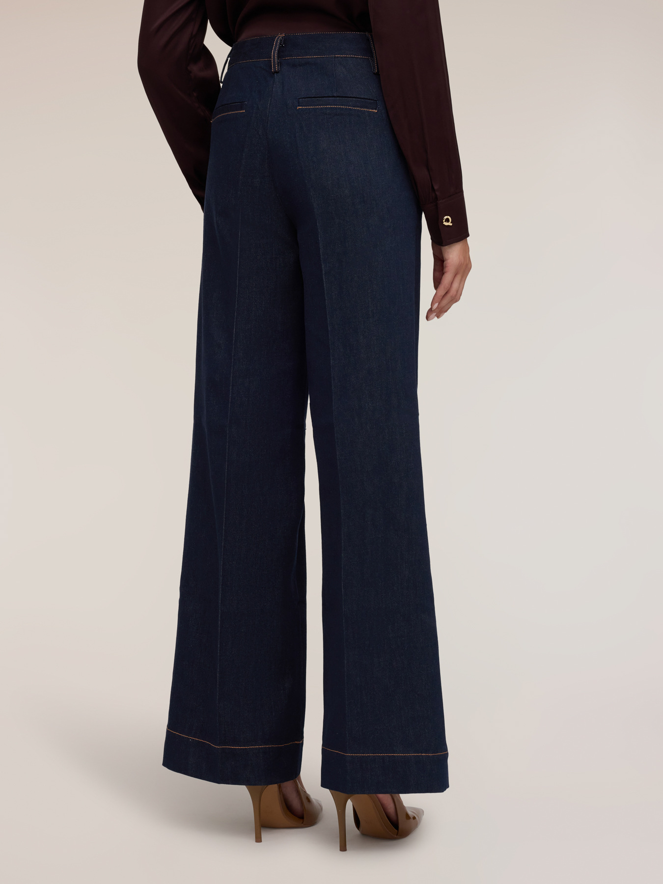 Tailored palazzo jeans image number 1