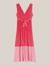 Zweifarbiges langes Kleid mit Plissee-Verarbeitung image number 4