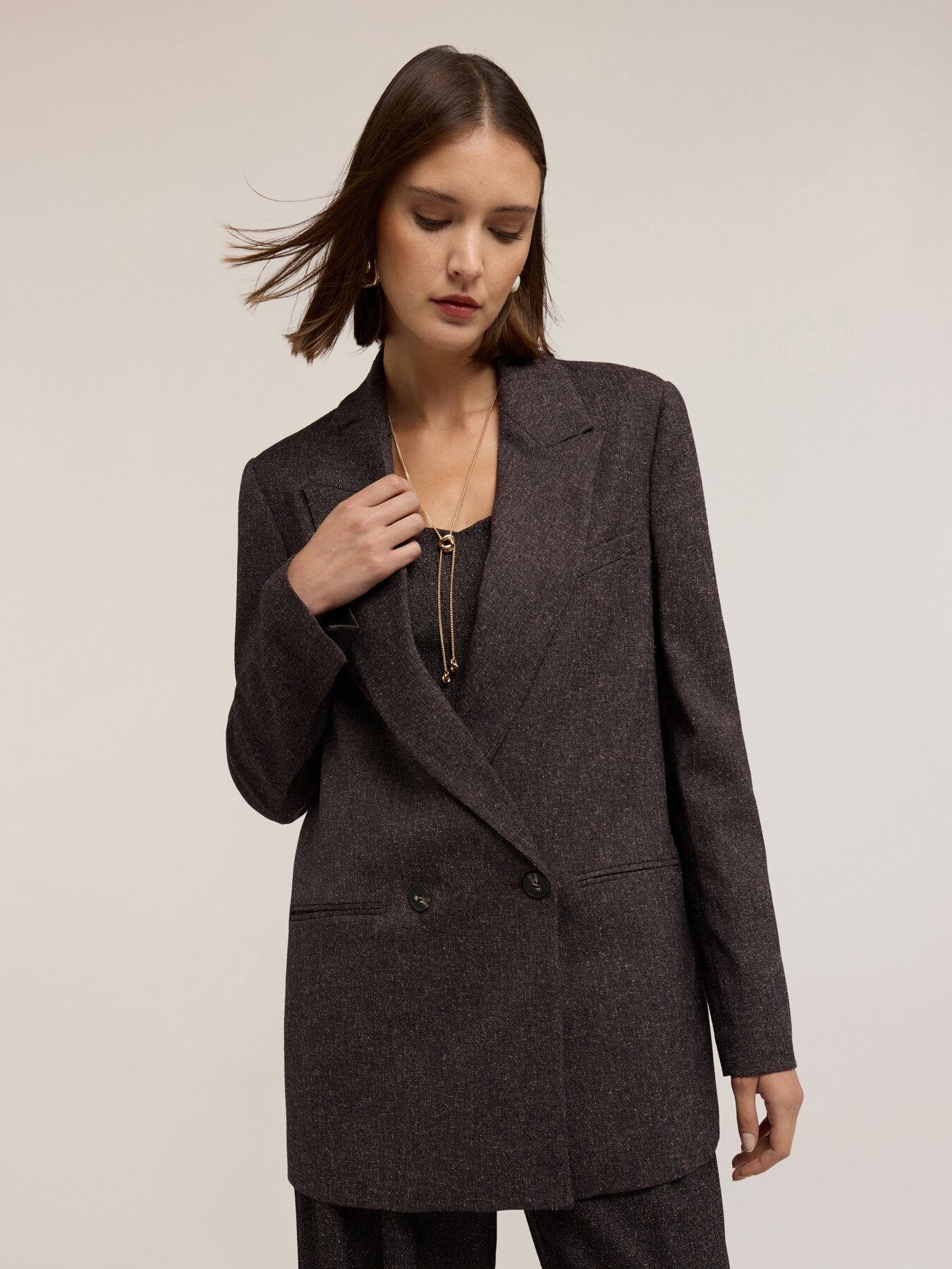 Blazer strutturato doppiopetto in poliviscosa image number 2