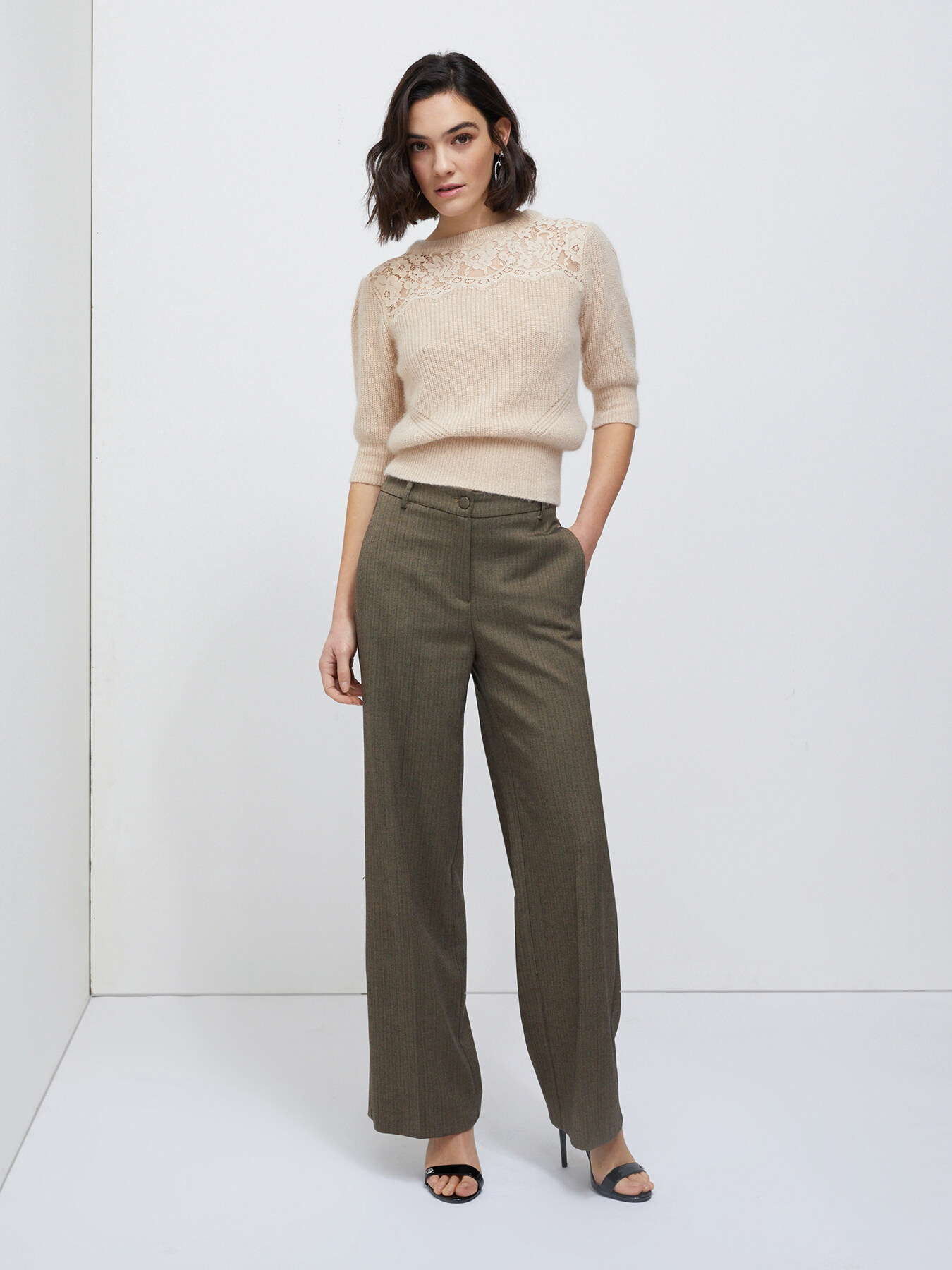 Solid colour palazzo trousers image number 0