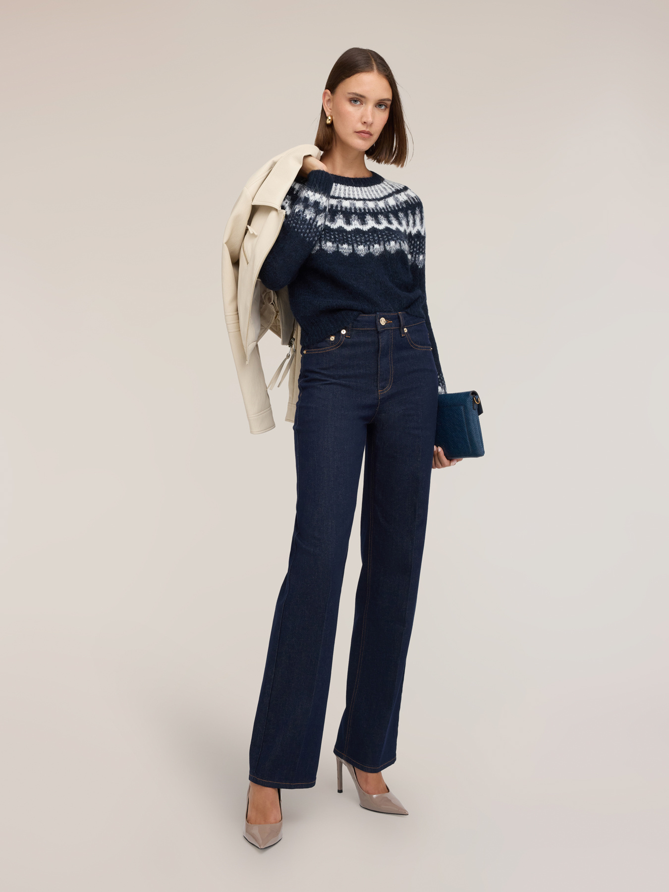 Weite Jeans mit hoher Taille image number 0