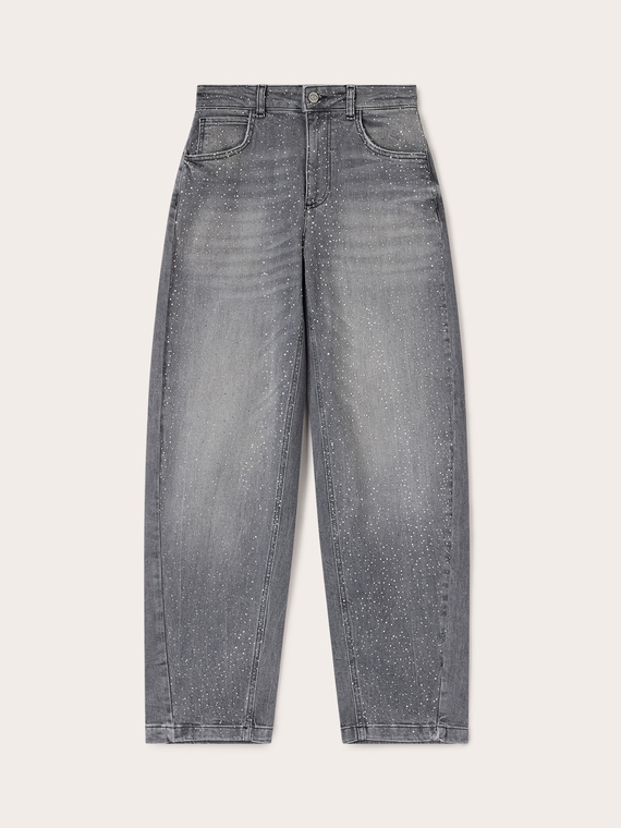 Balloon fit jeans with rhinestones