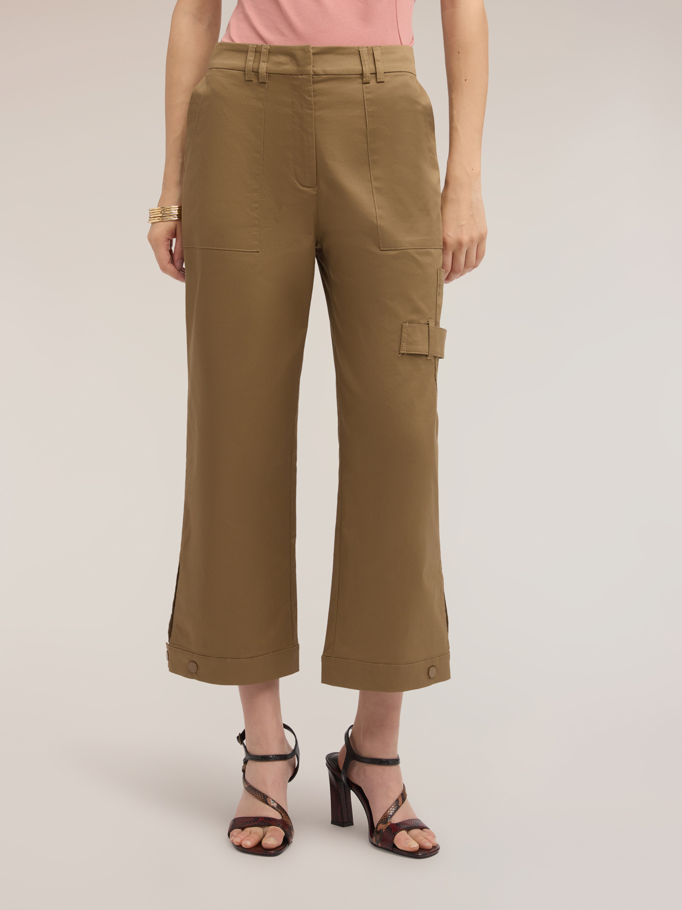 Cargohose aus Baumwoll-Gabardine image number 2