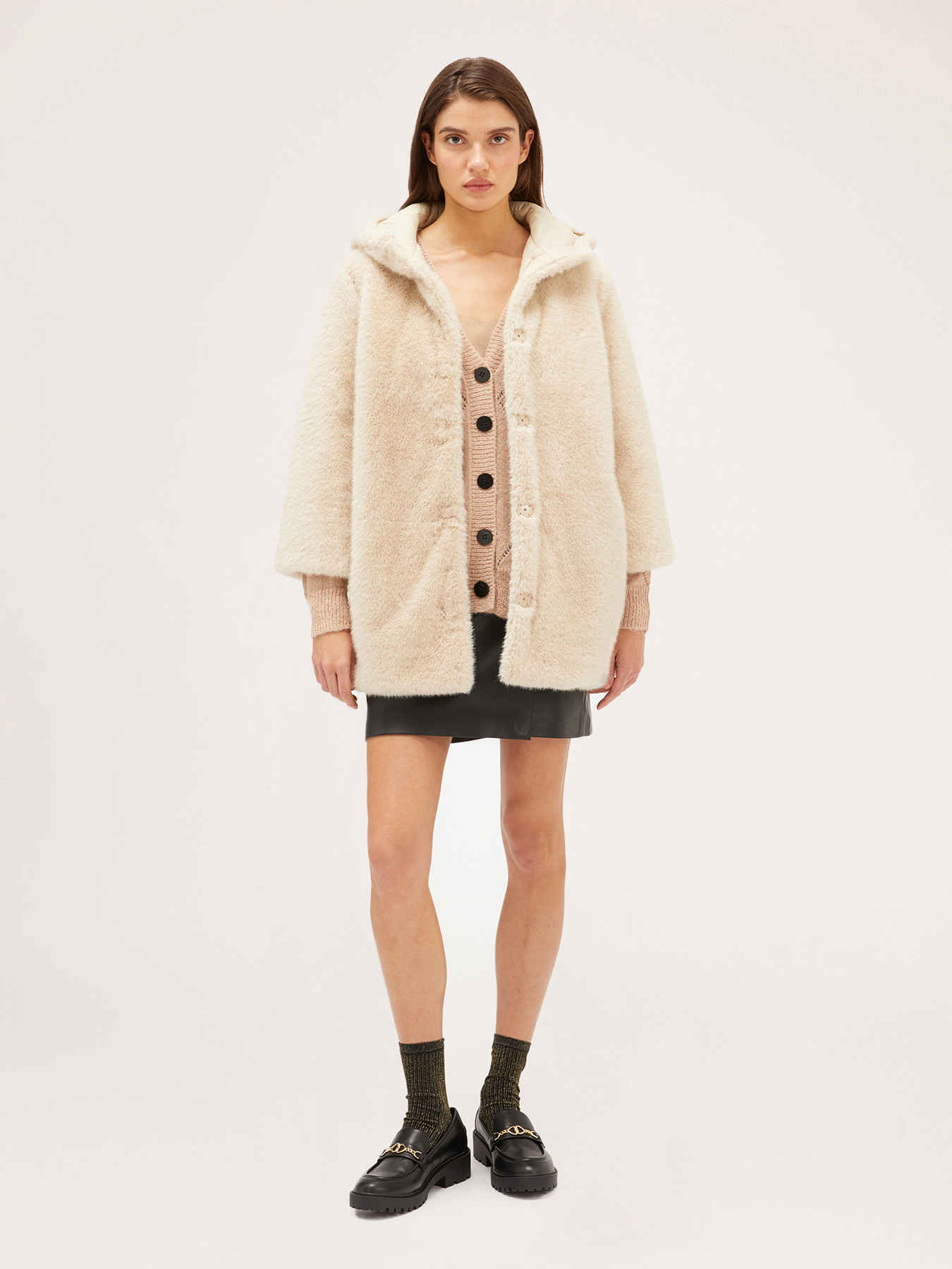 Cappa lunga in teddy con cappuccio image number 1