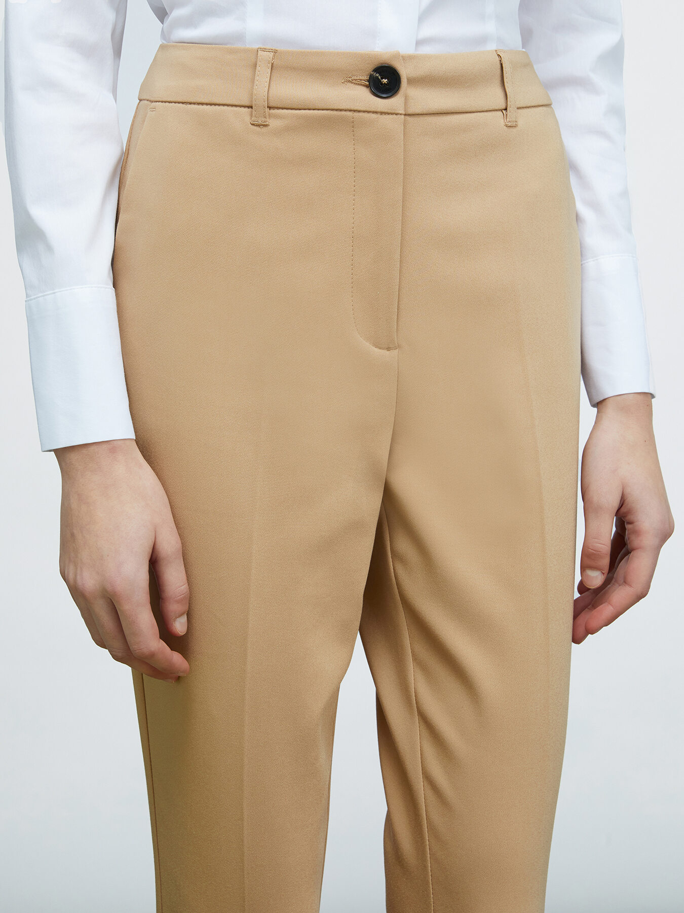 Pantaloni regular stretch image number 2