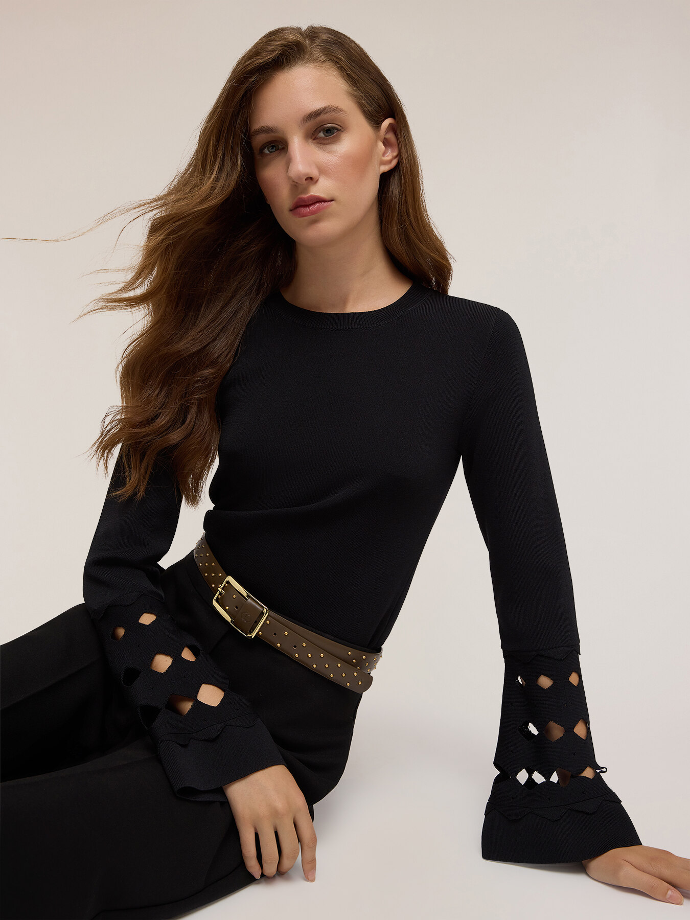 Top with cut-out image number 3