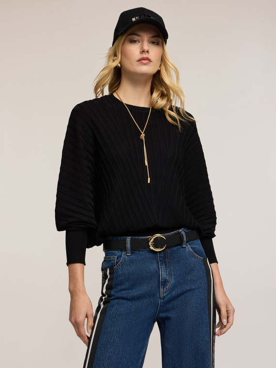 Maglia oversize pliss&eacute;