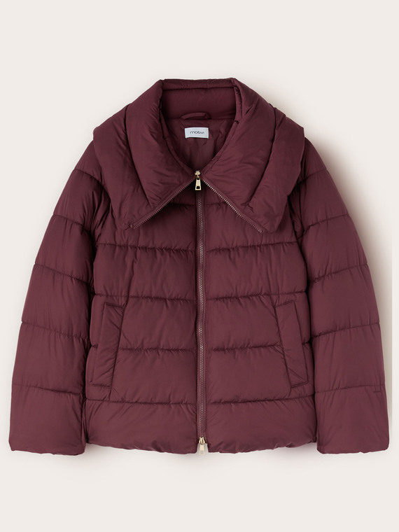 Heavy down jacket with high collar