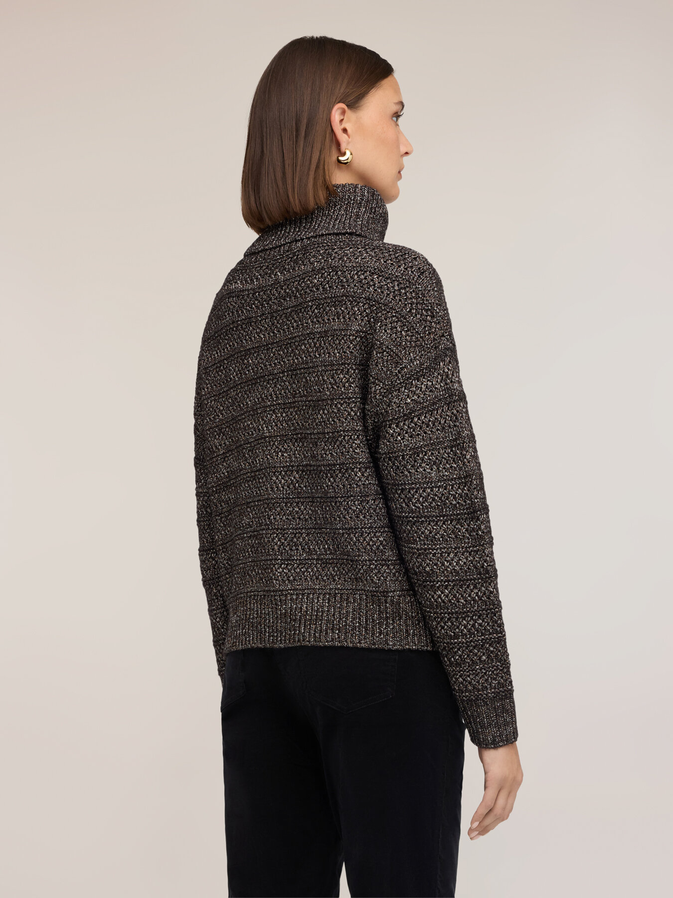 Heavyweight knit turtleneck with lurex thread image number 1
