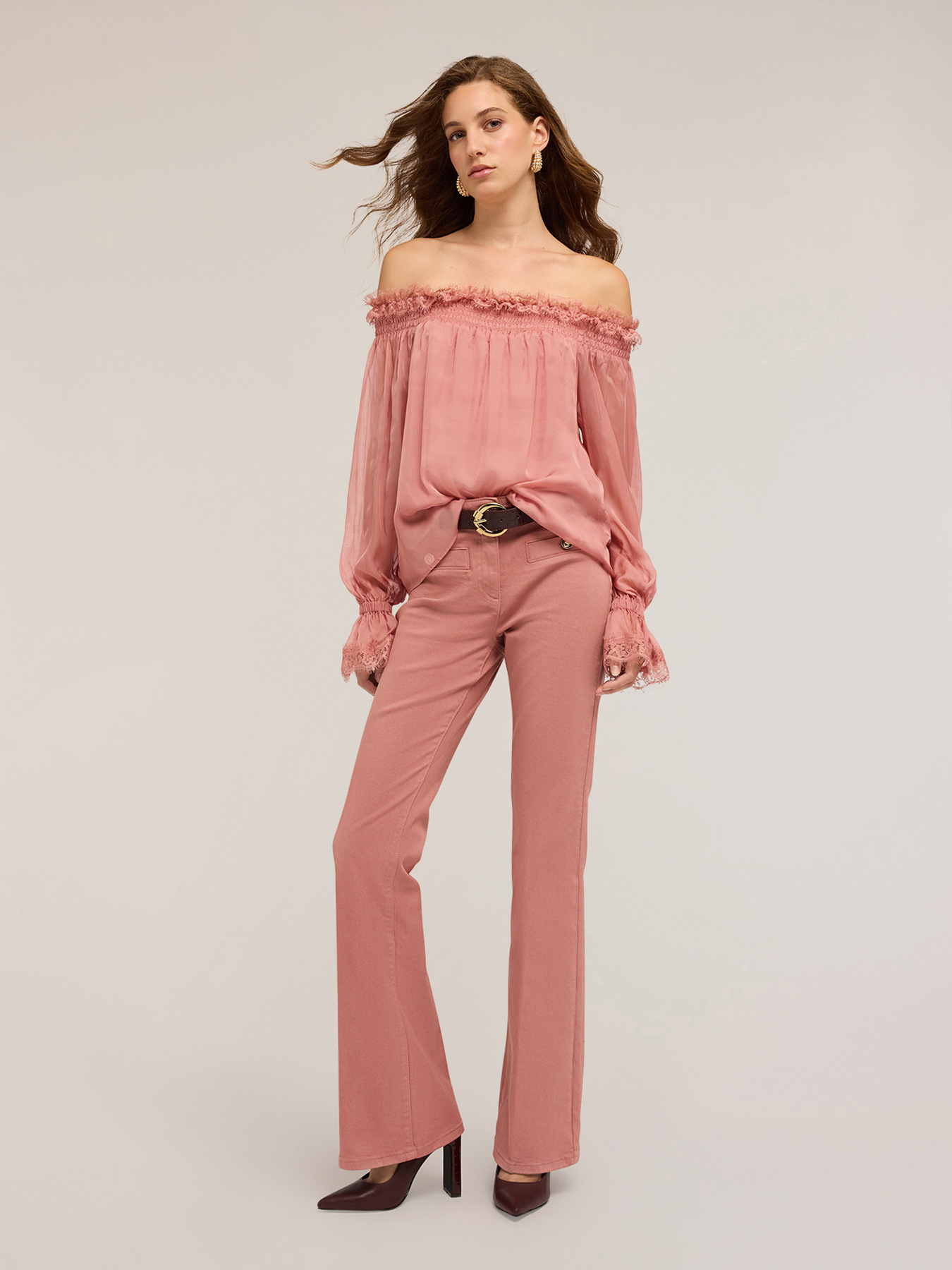 Off-shoulder chiffon blouse image number 3
