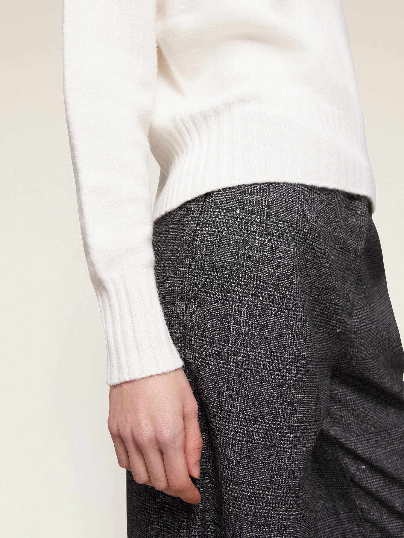 Maglia collo alto image number 2