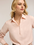 Blouse avec col en satin image number 2