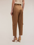 Pantalones cargo de raso image number 1