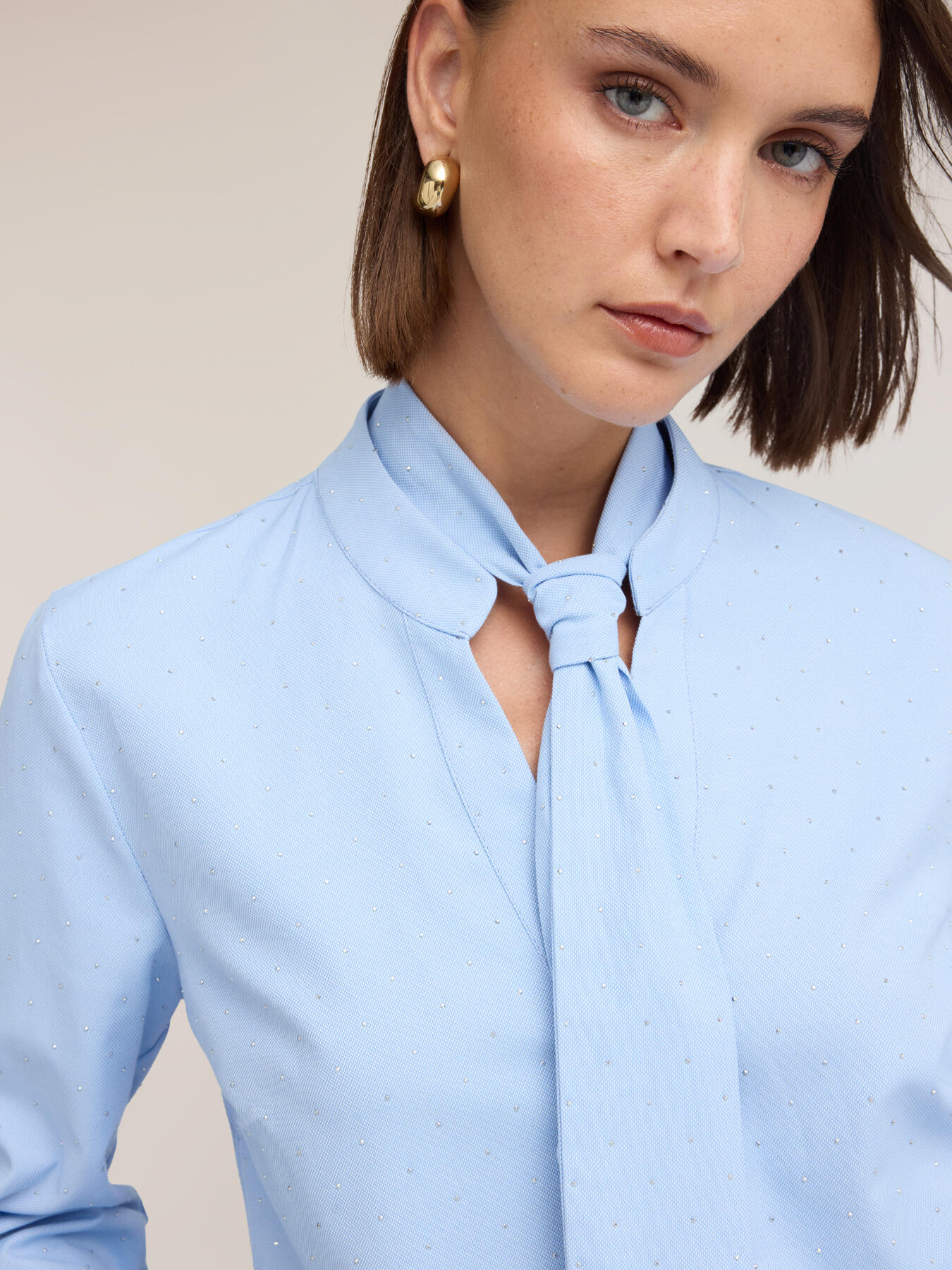 Camicia misto cotone con fiocco e micro strass image number 3