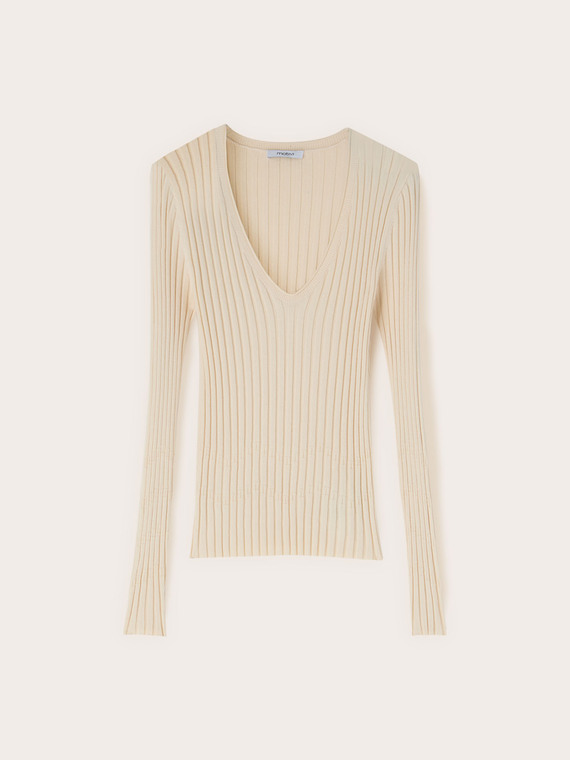 Flat rib knit sweater with V-neck