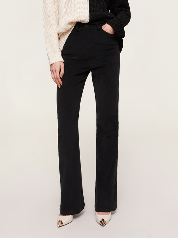 Pantaloni flare in velluto mille righe