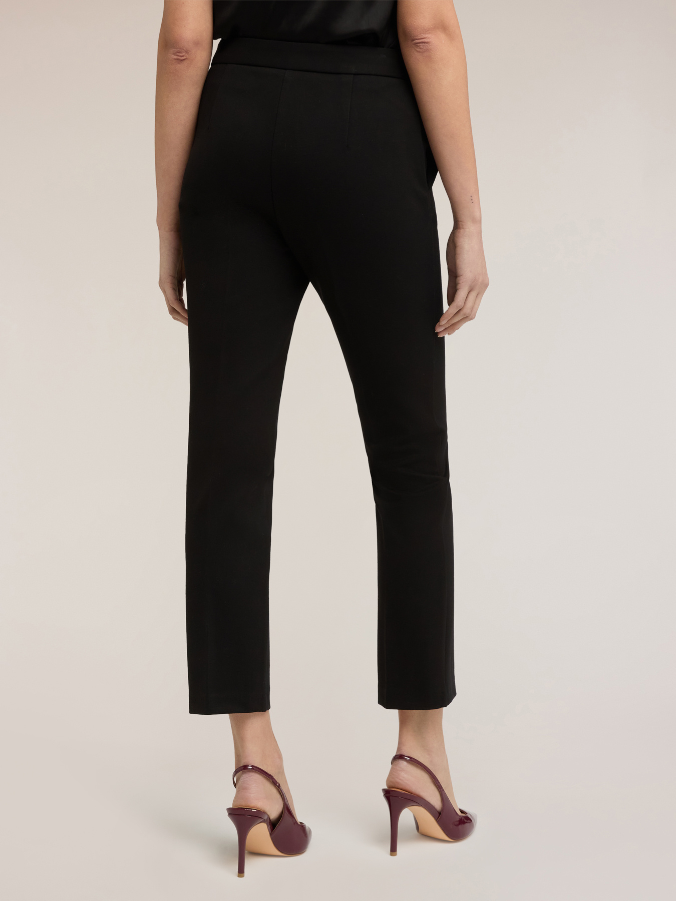 Pantaloni regular din punct milano image number 1