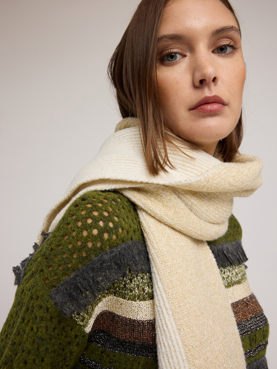 Fular tricotat din amestec lurex