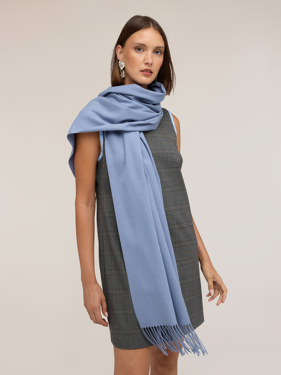 Long fringed scarf in viscose blend