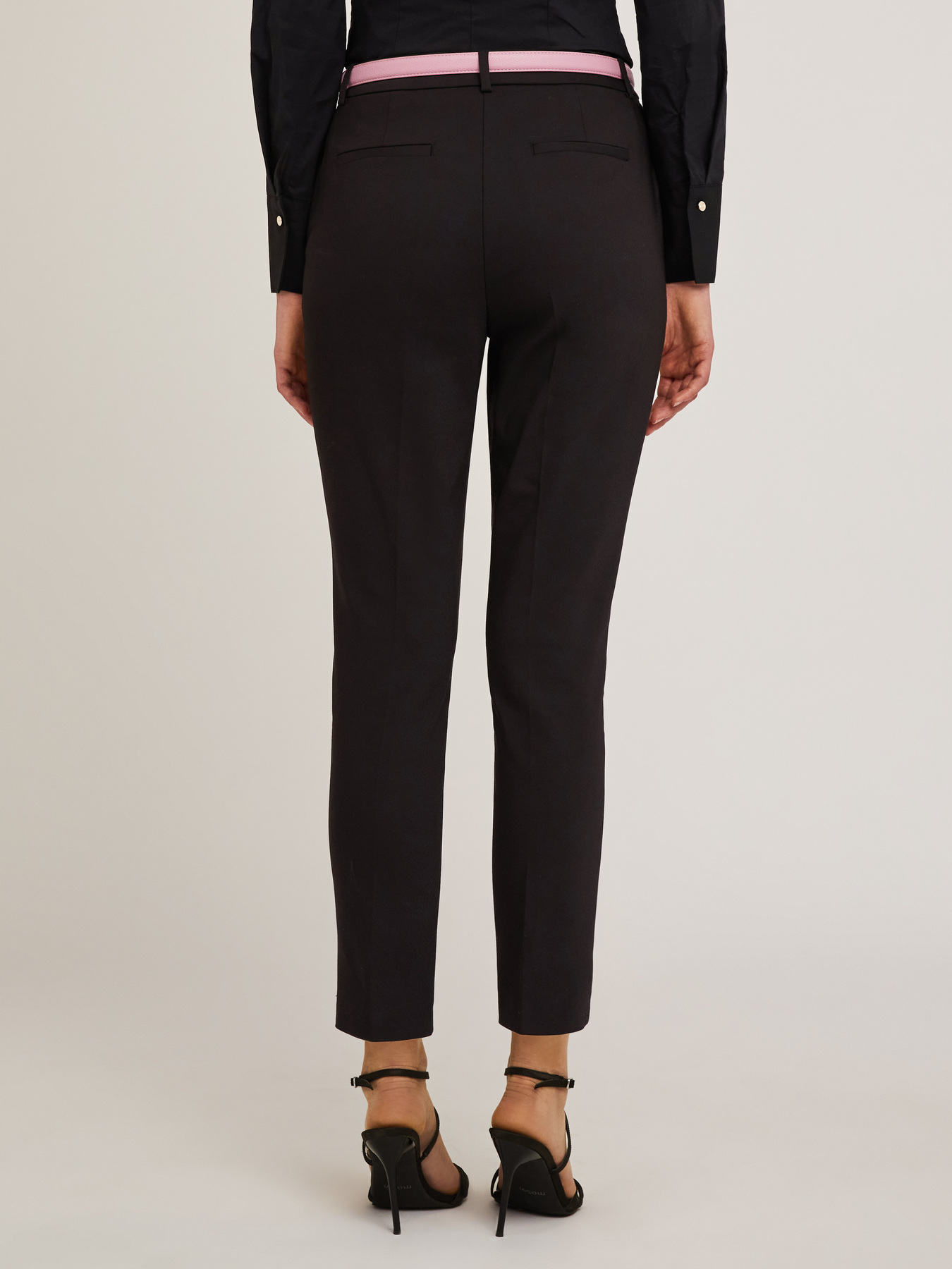 Pantaloni regular in tessuto tecnico image number 1