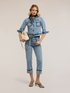 Jeansjacke mit Ketten image number 3