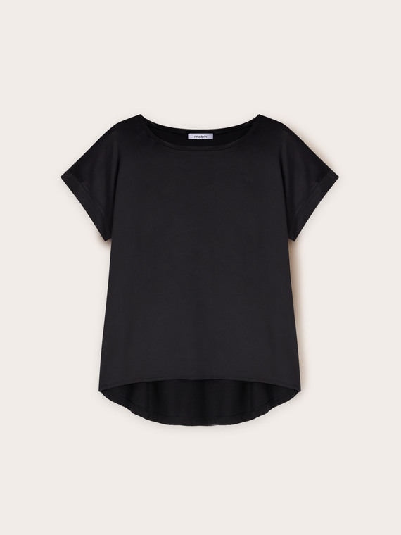 Two-material T-shirt