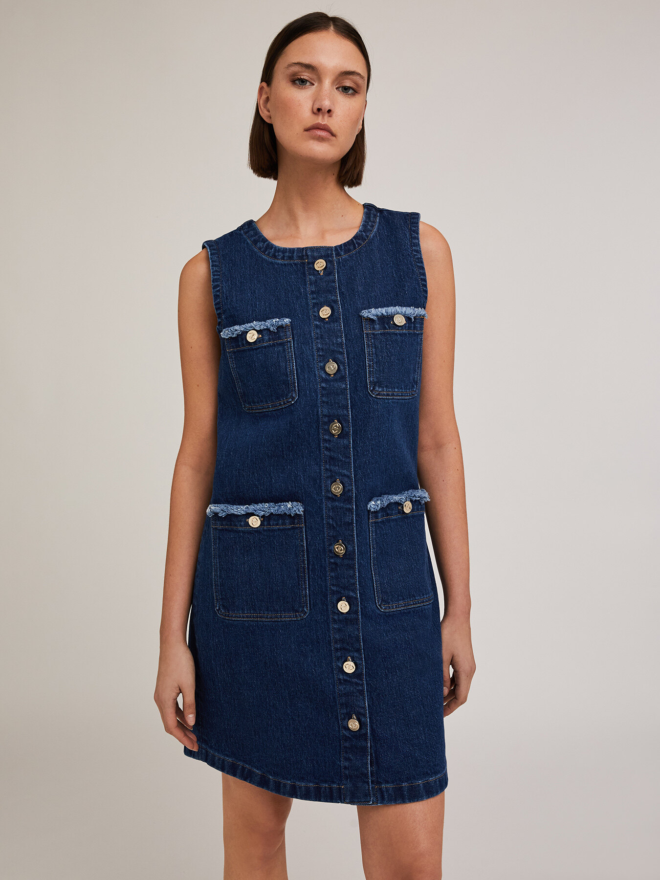 Hemdblusenkleid aus Denim image number 2