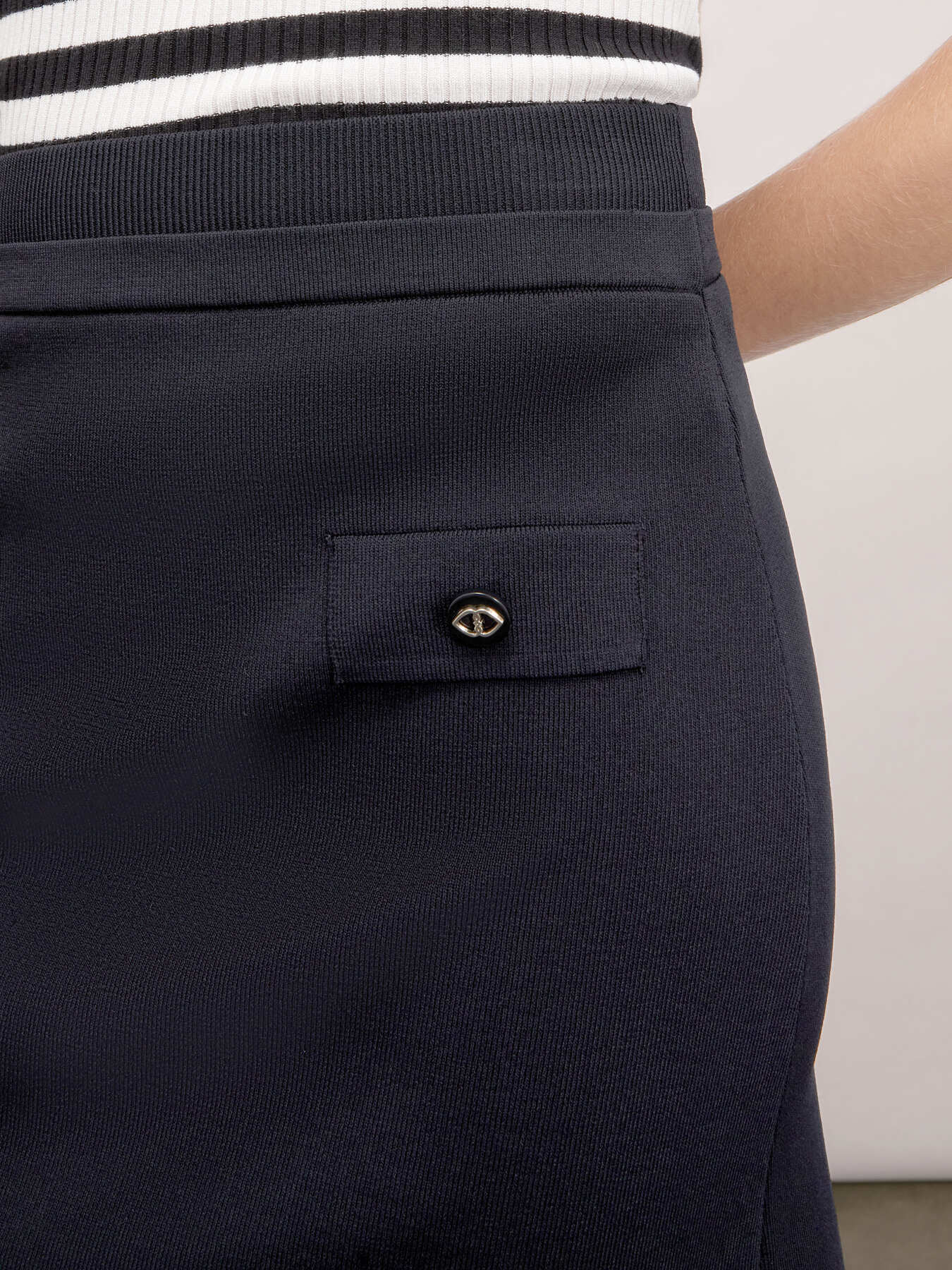 Kurzer Strickrock image number 2