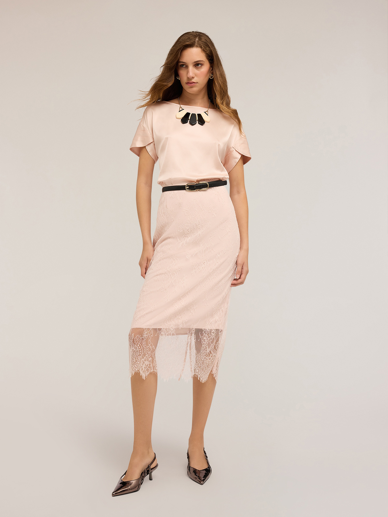 Blusa con maniche a petalo image number 3