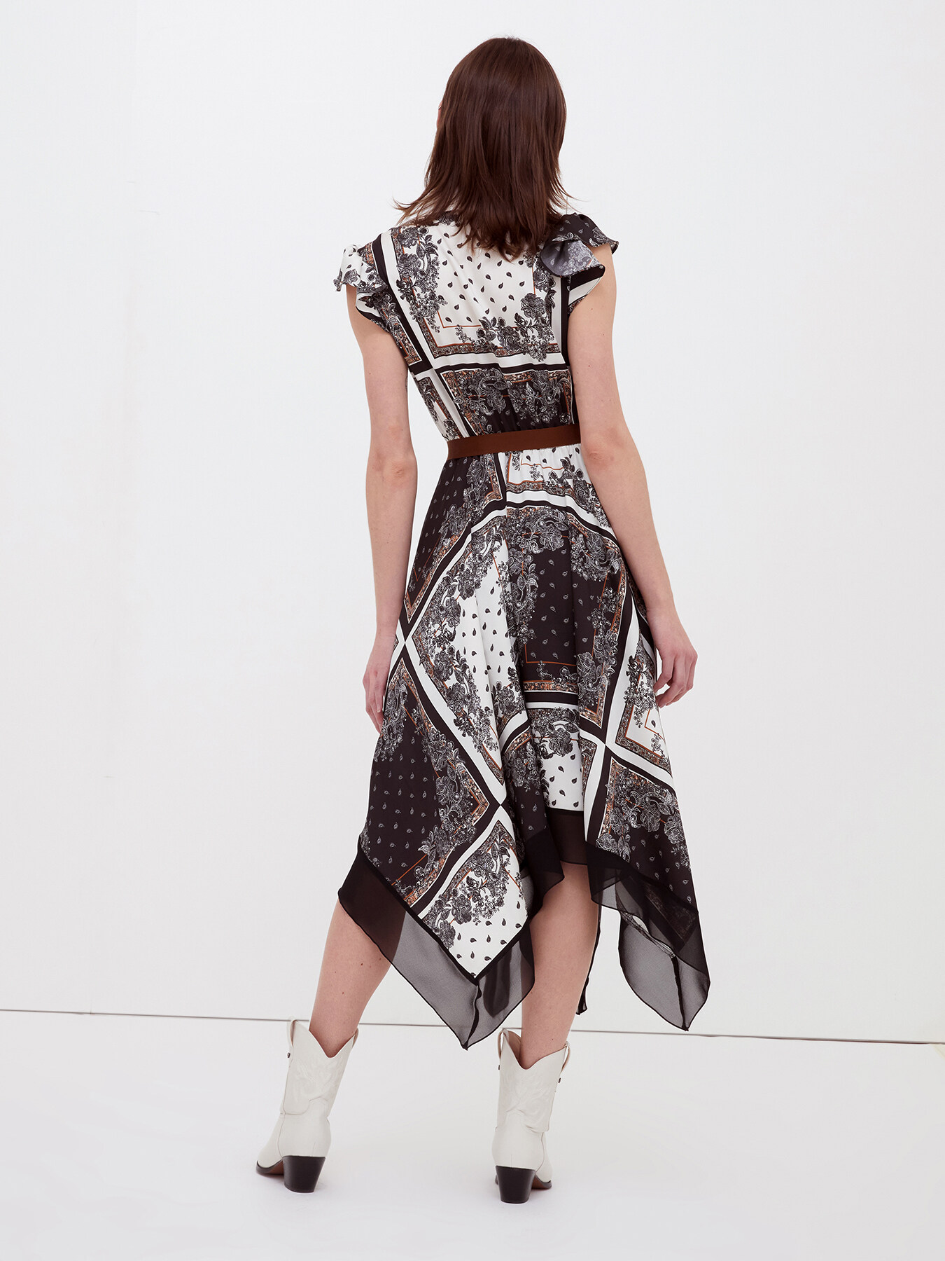 Scarf dress image number 1