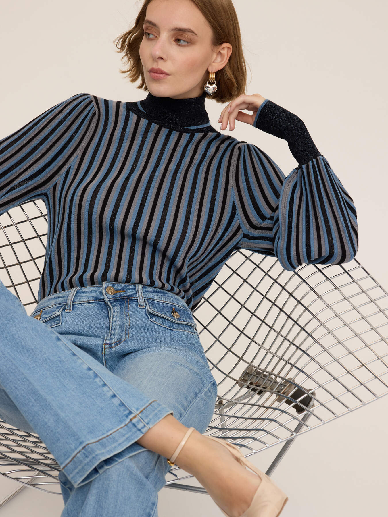Lurex striped sweater with puff sleeves image number 3