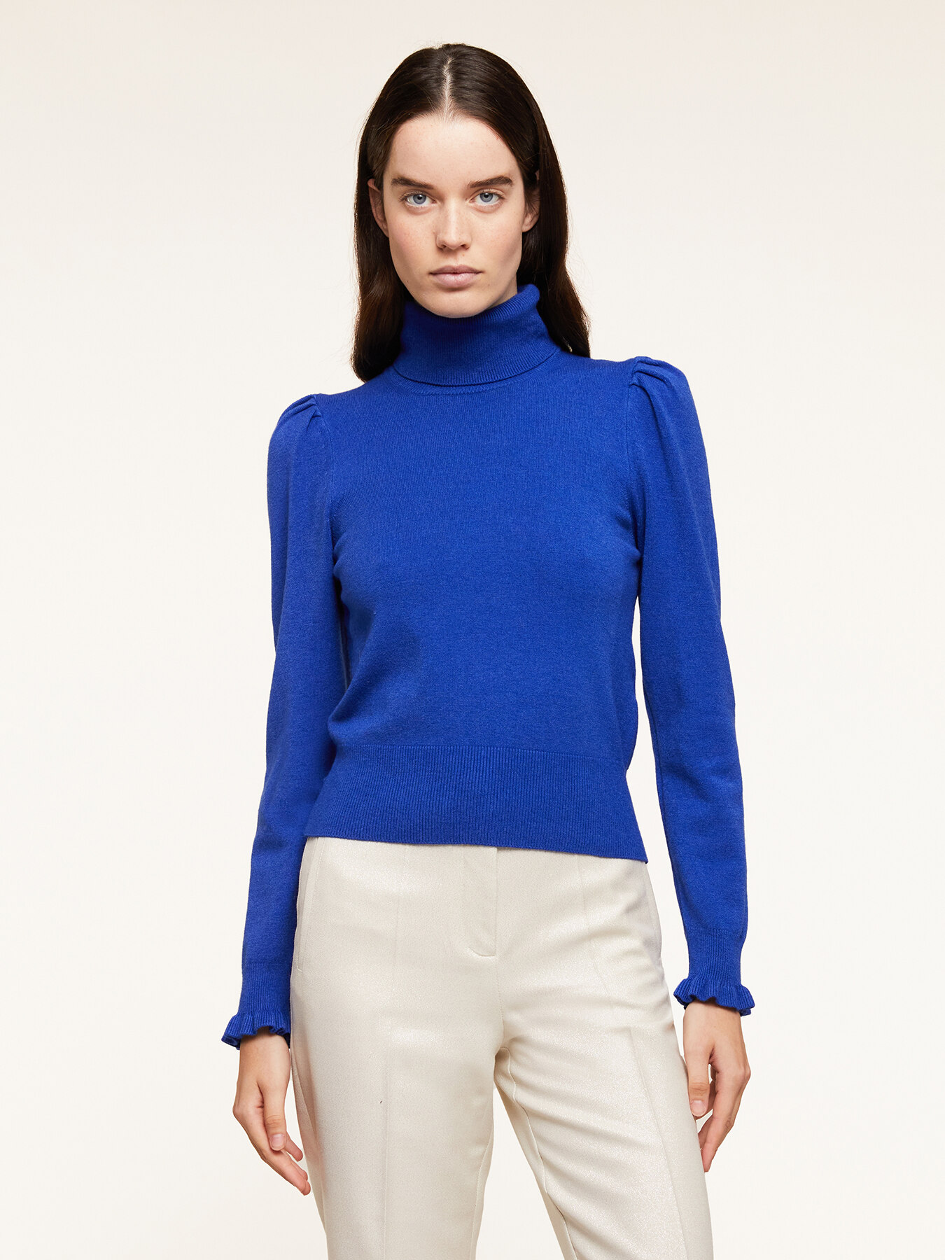 Turtleneck sweater with puff sleeves image number 0