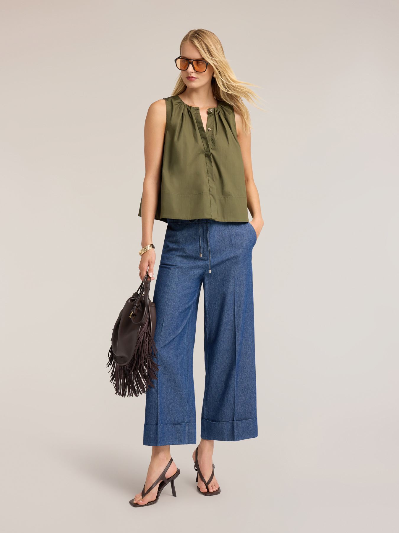 Blusa in popeline con drappeggio image number 2