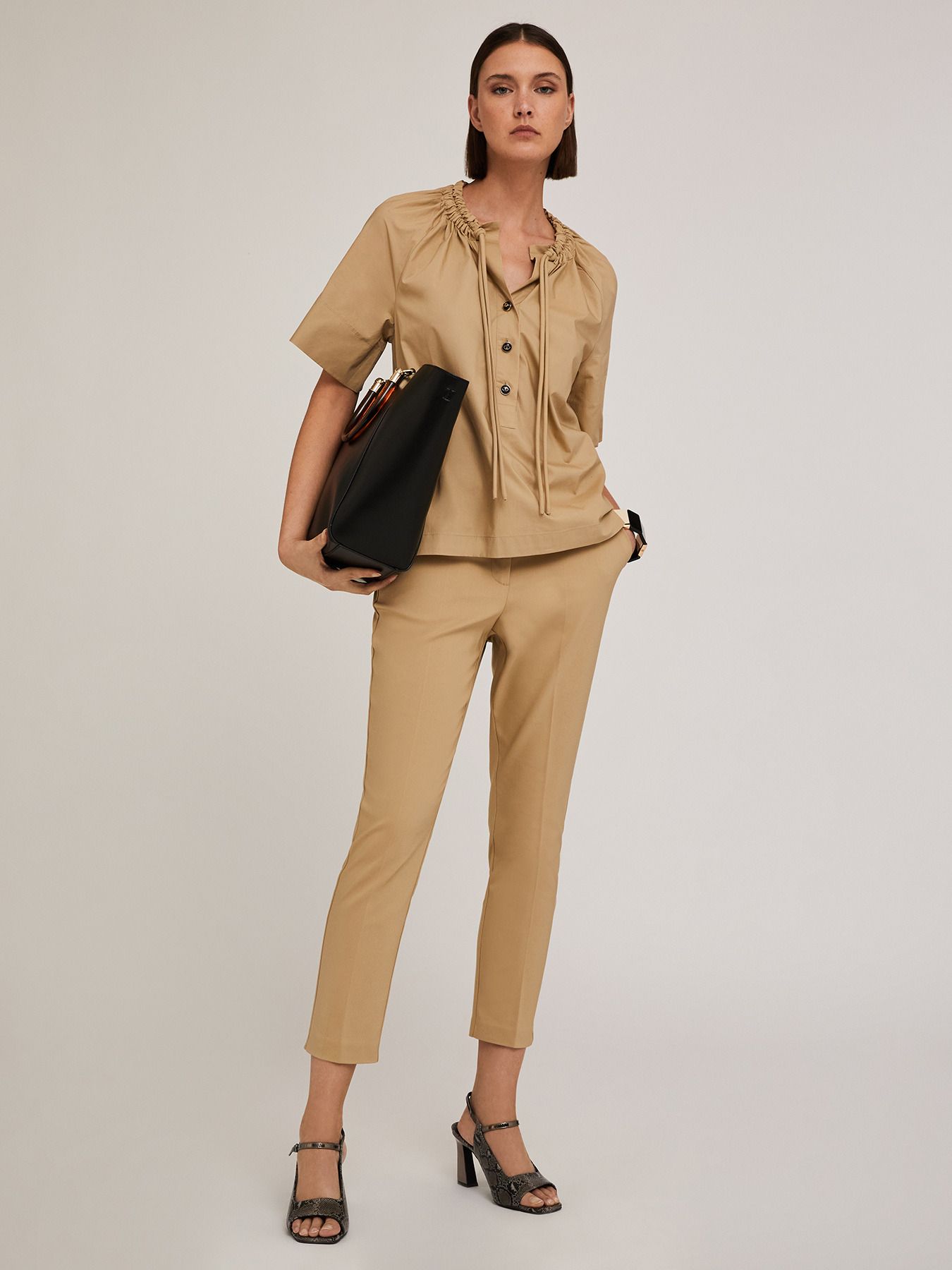 Chemise avec cordon de serrage image number 3