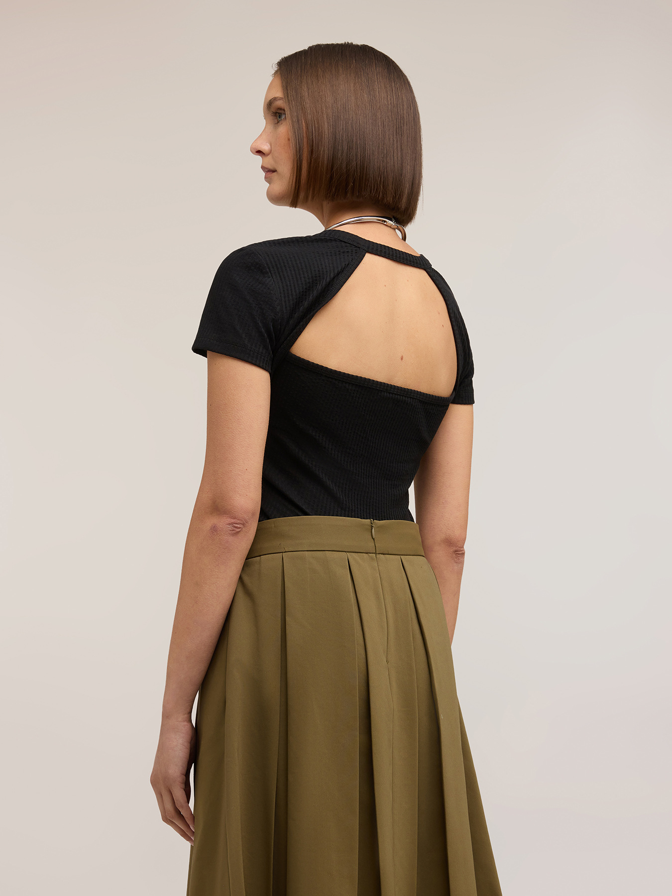 Ribbed jersey T-shirt with cut-out image number 1