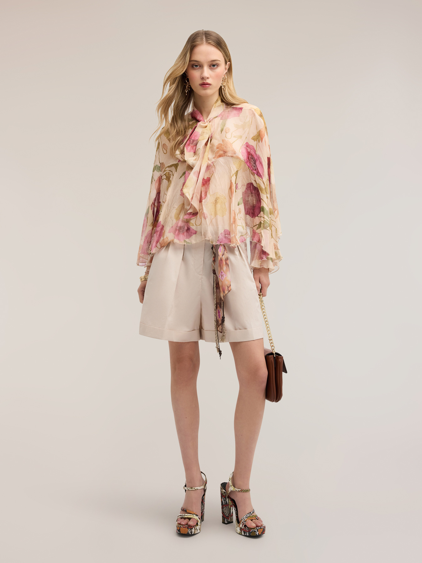 Blouse en mousseline m&eacute;lang&eacute;e soie avec imprim&eacute; image number 2