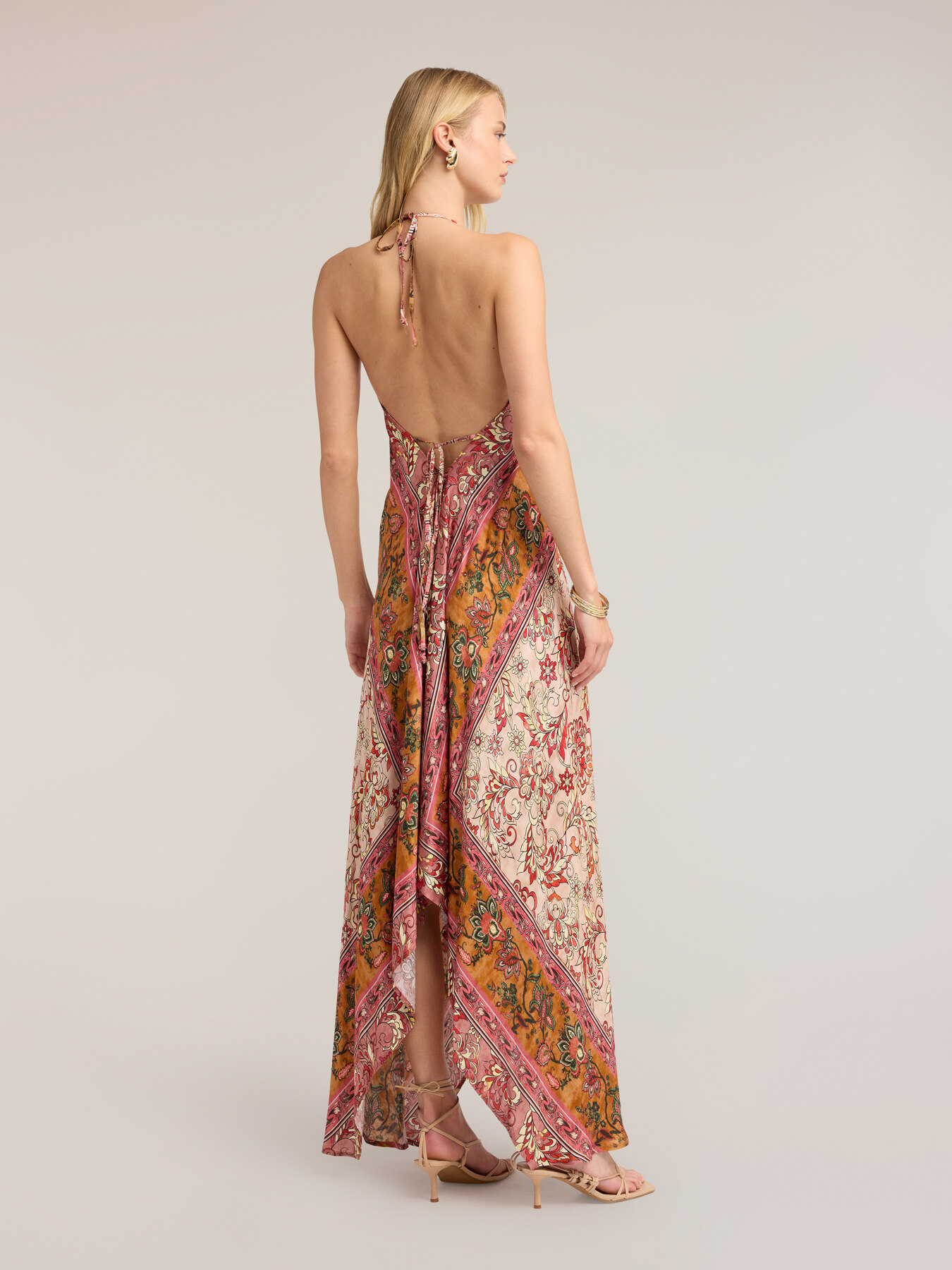 Robe longue en satin imprim&eacute;e image number 1