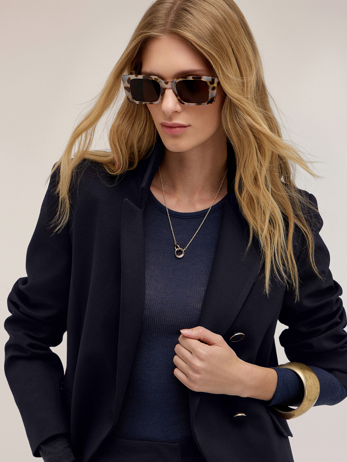 Double-breasted blazer in milano stitch image number 3