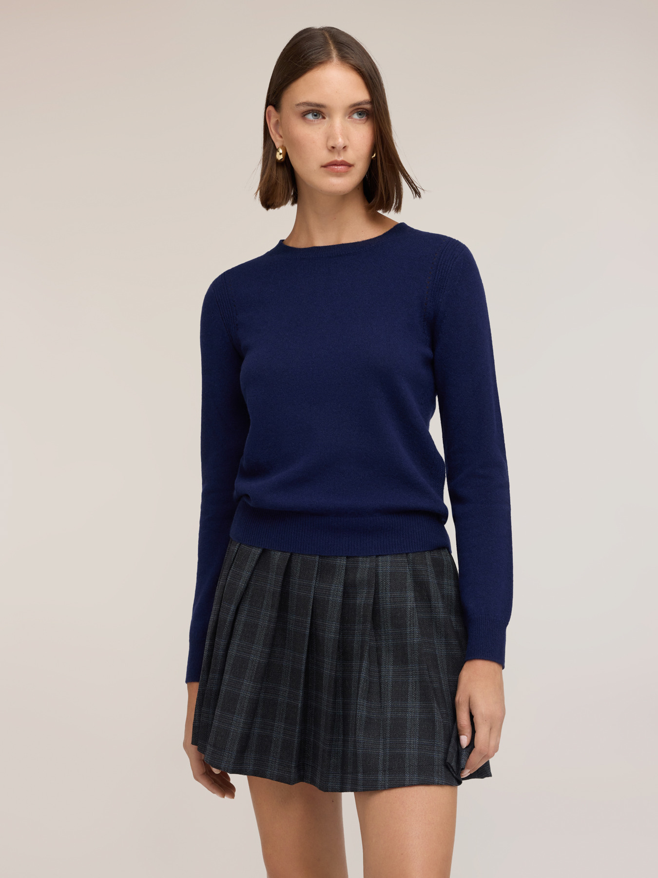 Crewneck cashmere sweater image number 0