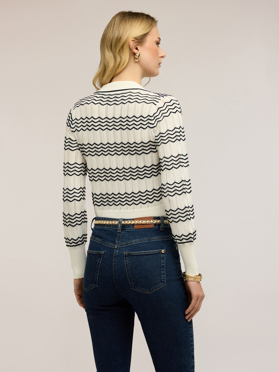 Polo in maglia fine a righe chevron