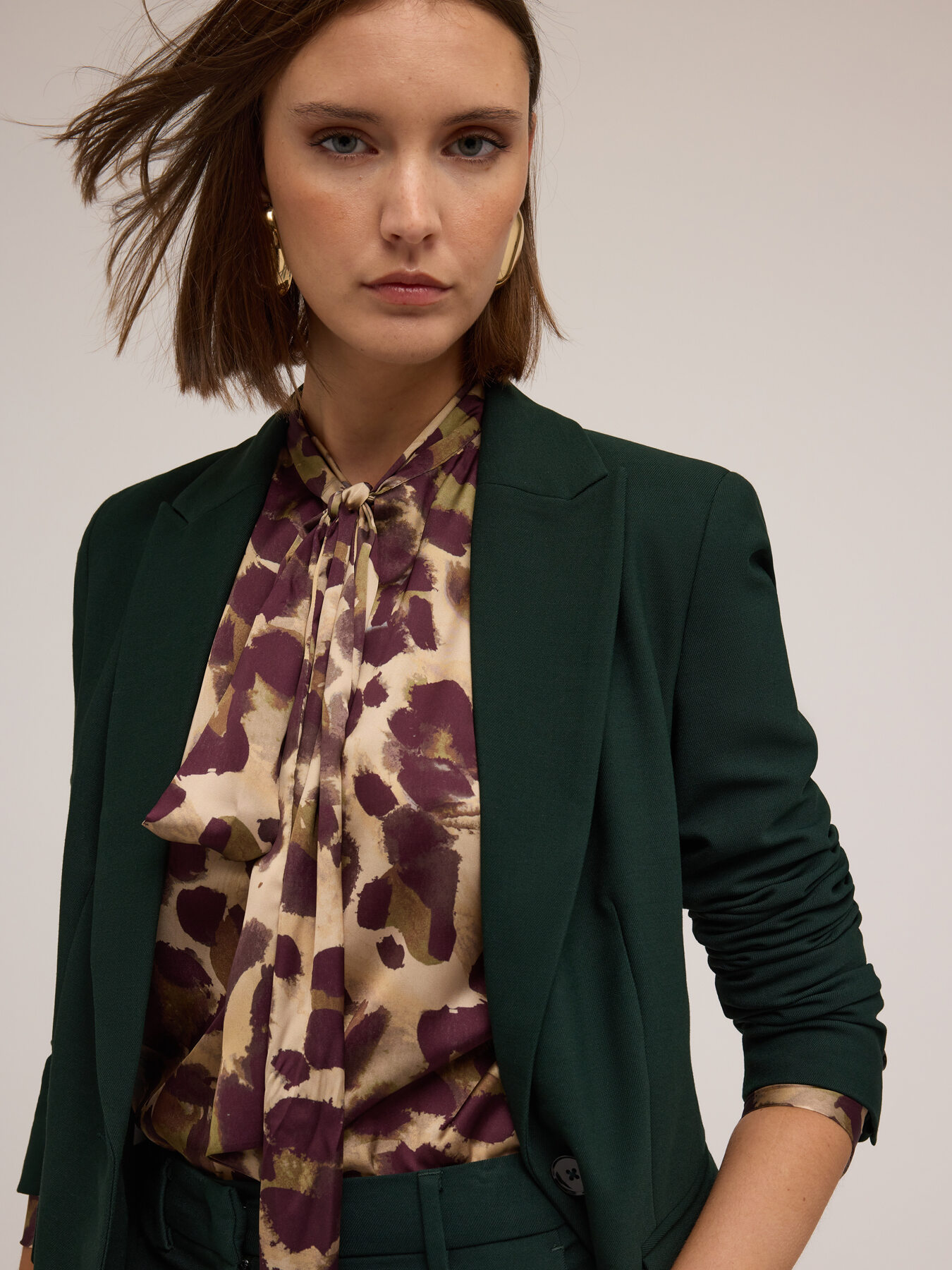 Single-breasted viscose blend blazer image number 2