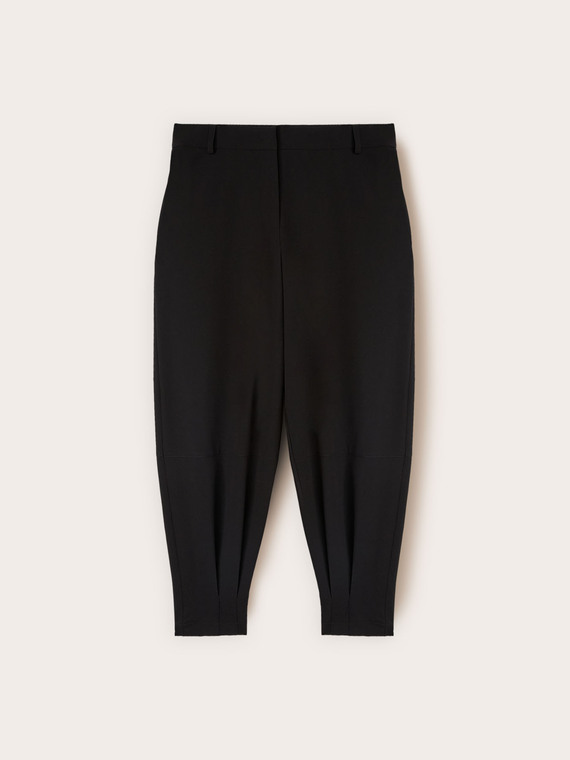 Pantaloni carrot cu manșetă la bază