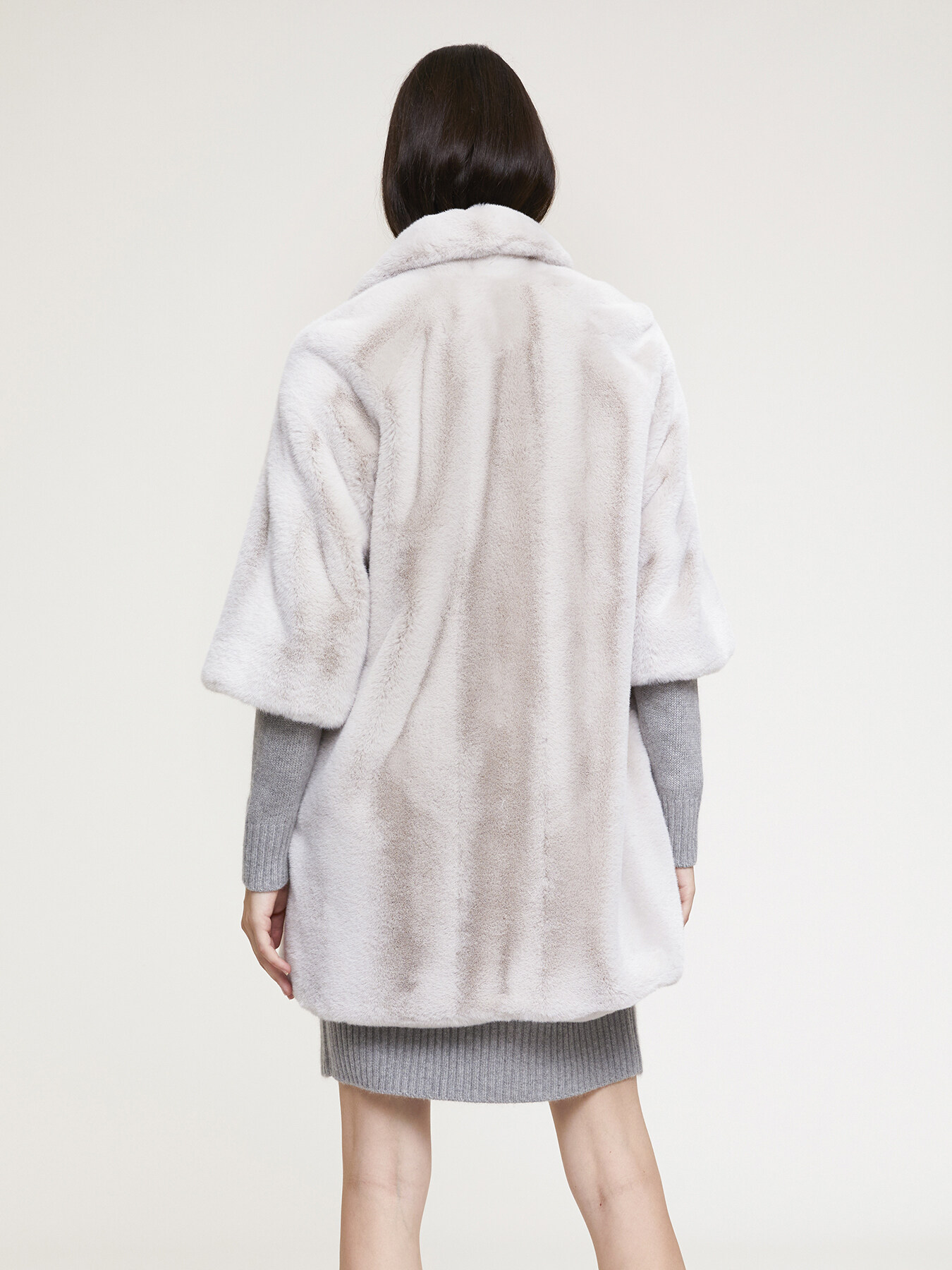 Abrigo de pelo sintético image number 1