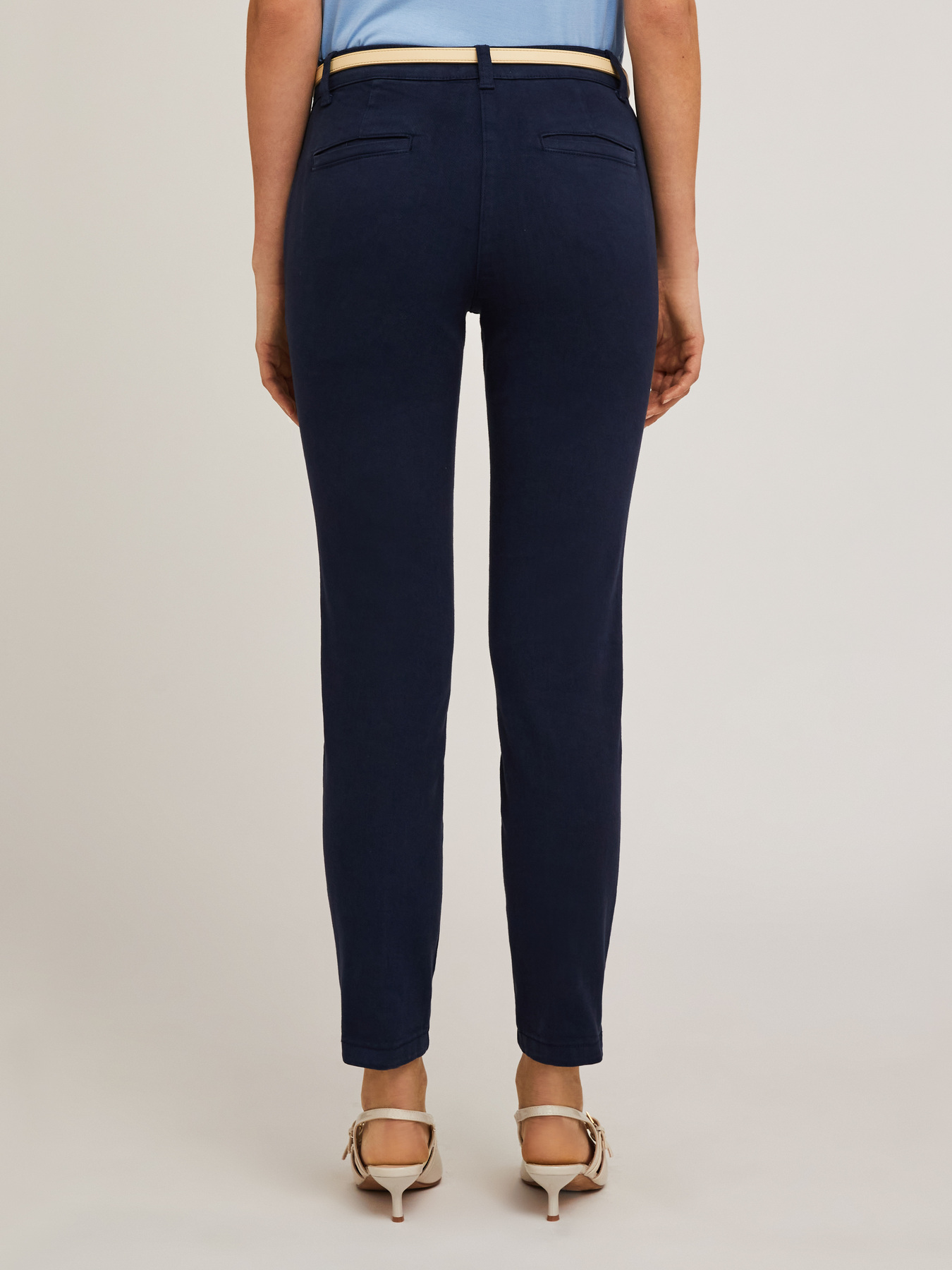 Pantaloni chino Kendall in drill di cotone image number 1