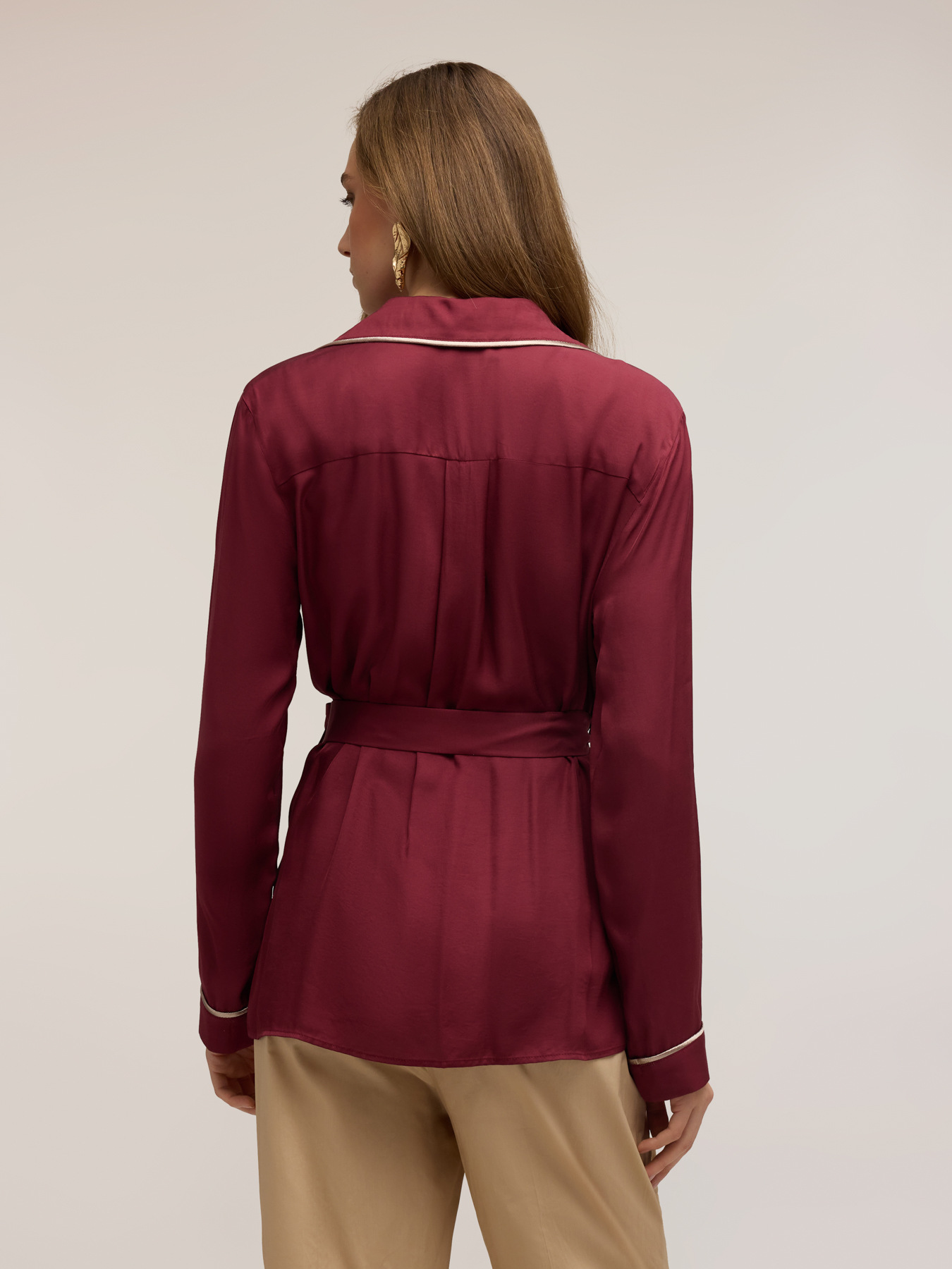 Viscose twill shirt with contrasting trims image number 1