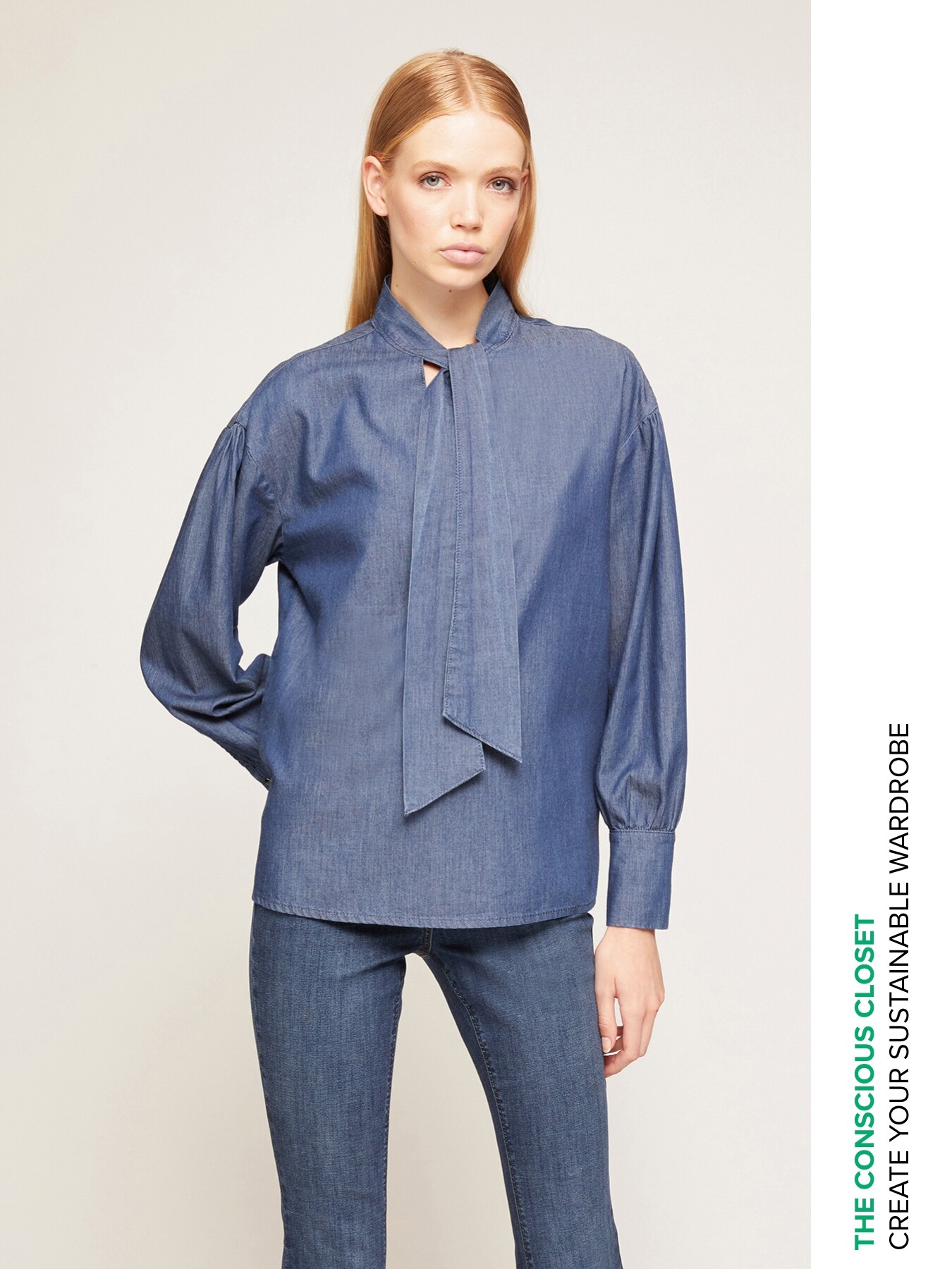 Oversize-Bluse mit Schärpengürtel aus Denim image number 0