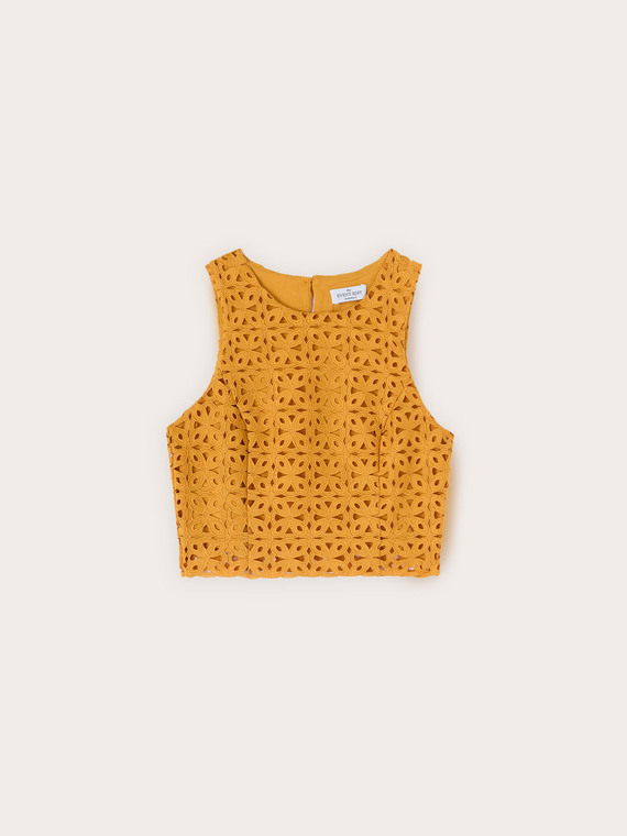 Top en dentelle de macram&eacute;