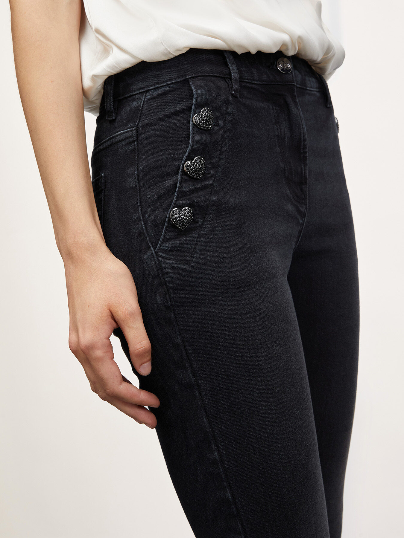 Blugi skinny cu model cu nasturi image number 2